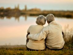 Healthy Relationship Tips for Seniors: Building Stronger Connections
